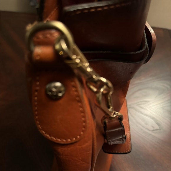 Patricia Nash -used Tan Leather Messenger Bag with Buckle Short Strap - Picture 6 of 16